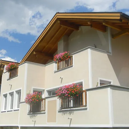 Haus Zentner Guest house