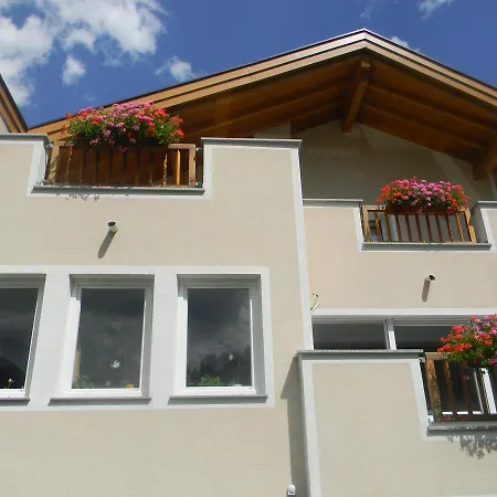 Haus Zentner 3* Nauders