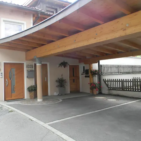 Haus Zentner Guest house