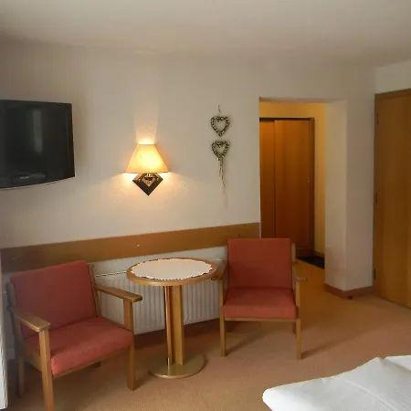 Haus Zentner Guest house 3*