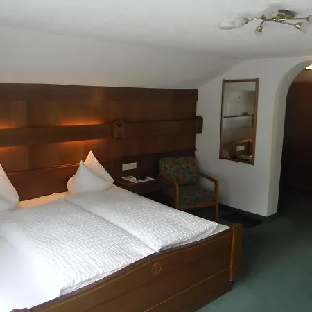 Haus Zentner Guest house 3*